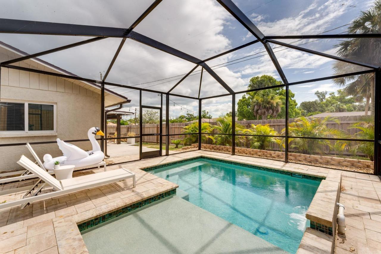 Nokomis Home With Screened Pool, 3 Mi To Beaches! Esterno foto
